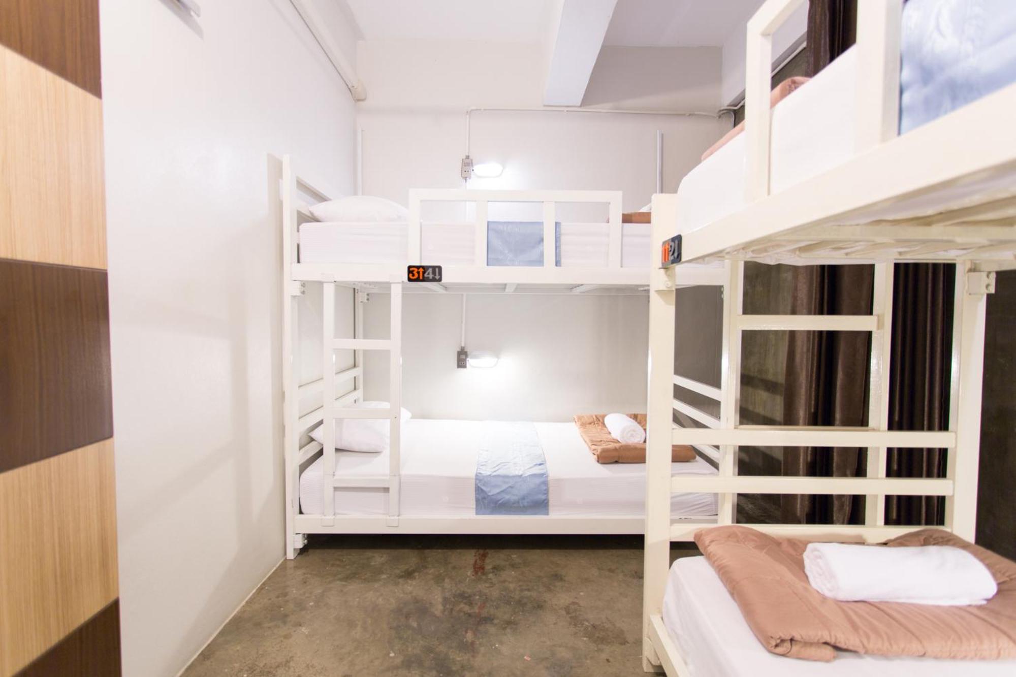 Zz Hostel Чиангмай Экстерьер фото