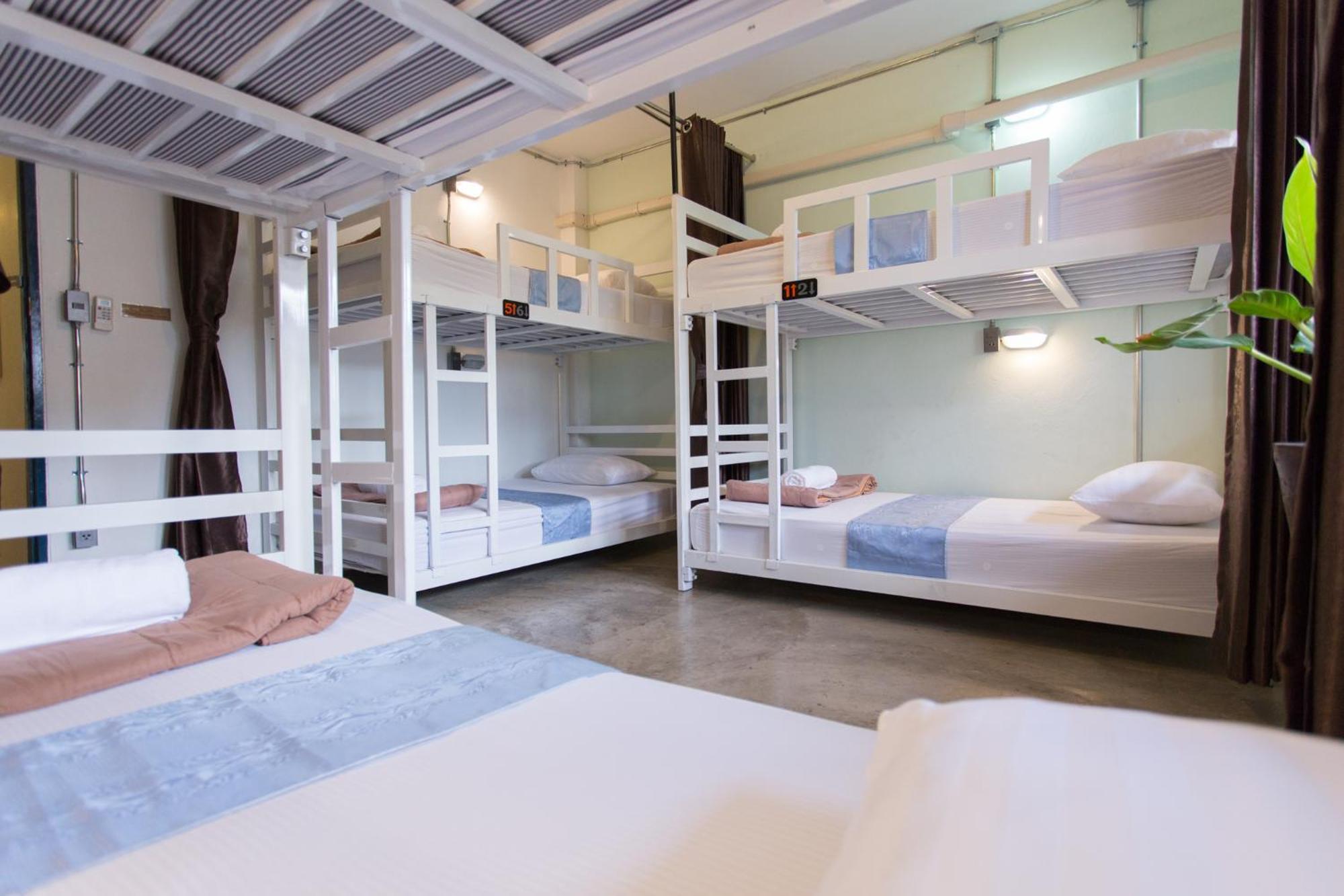 Zz Hostel Чиангмай Экстерьер фото